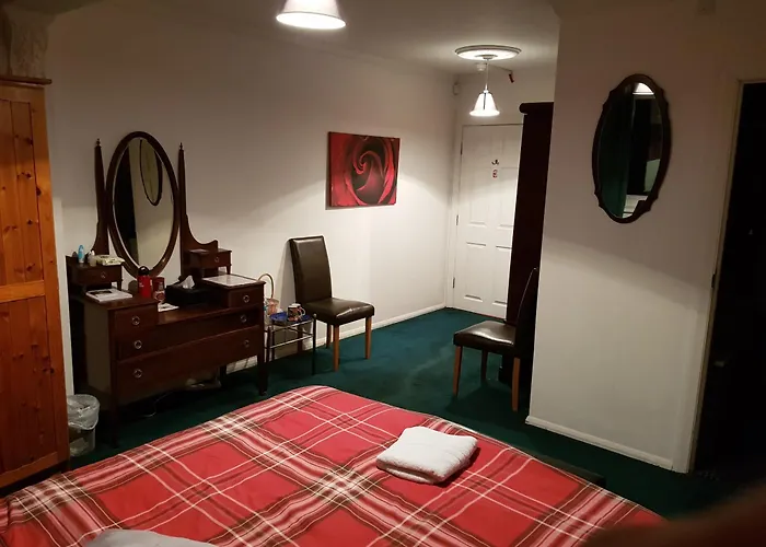 Oyo Guest House Ellipse