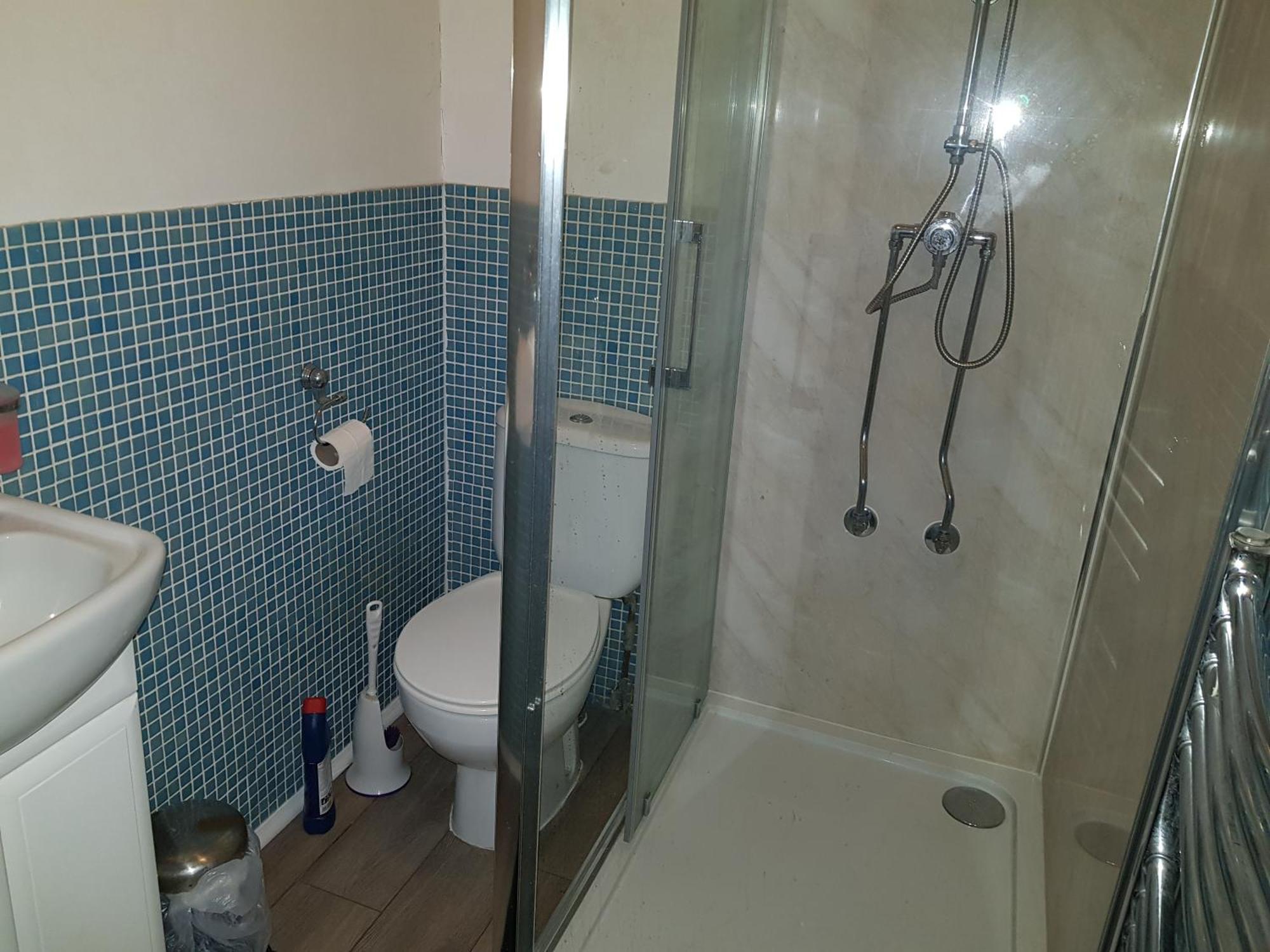 Oyo Guest House Ellipse Hotel Whetstone