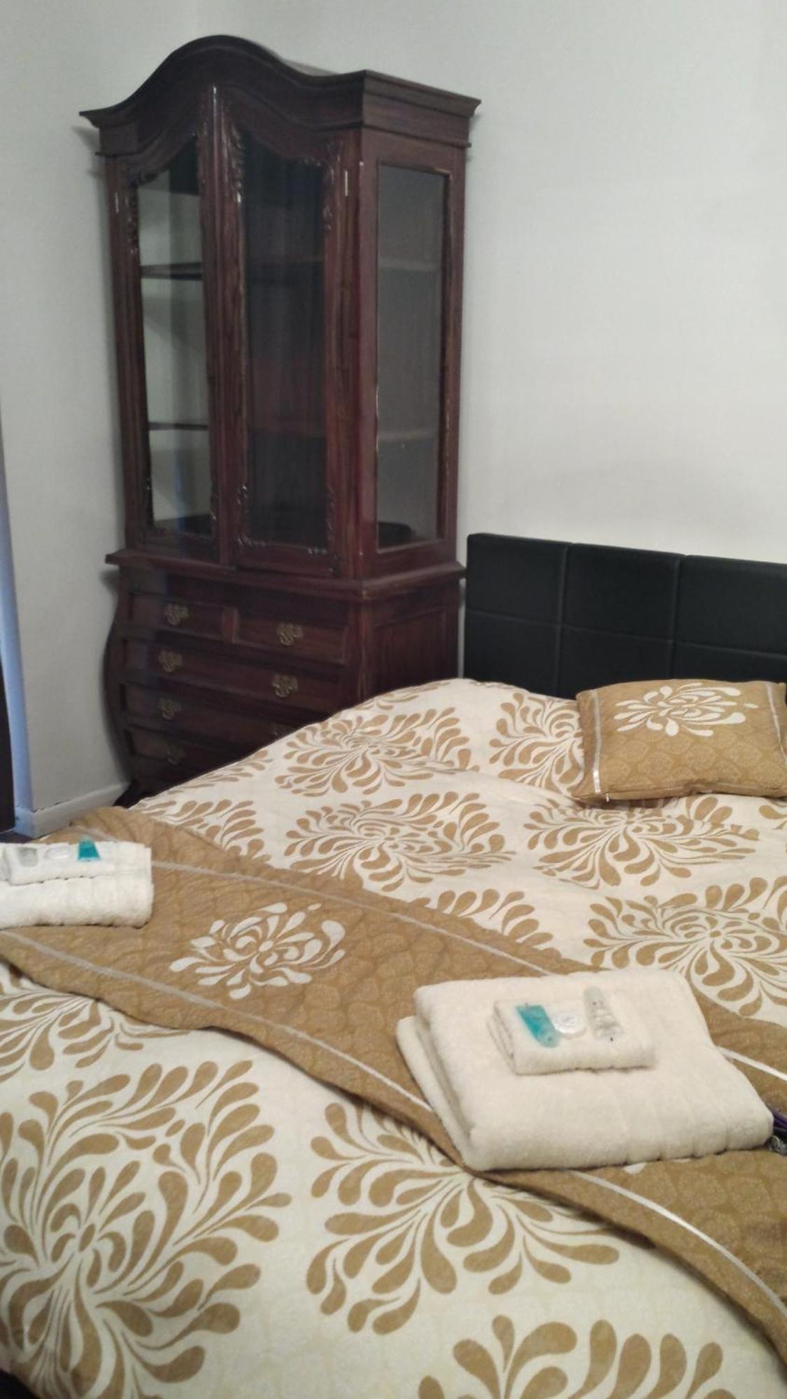 Oyo Guest House Ellipse Whetstone